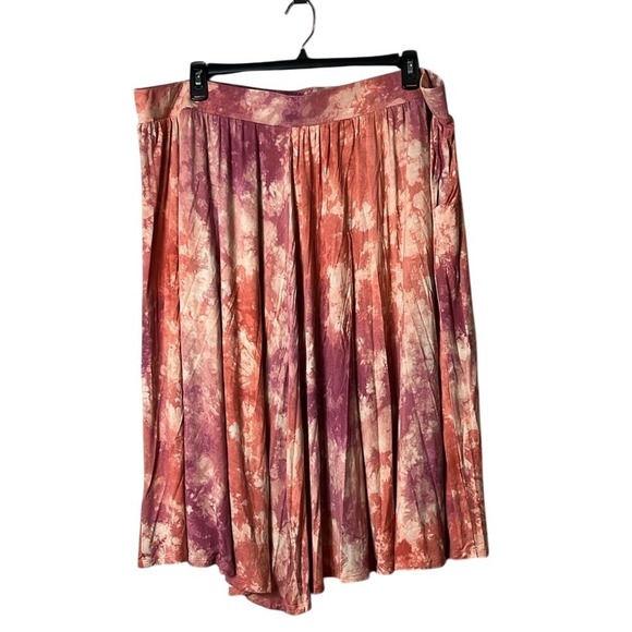 Torrid Swing Tie-dyed look Above The Knee Skirt Womens Size 4 (26 4X) Pink - Picture 2 of 9